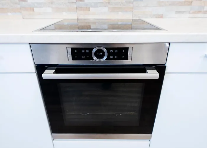 Design Penthouse - 4Sz - 2Baeder - Whirlpool - 2 Parkplaetze - Dachterrasse