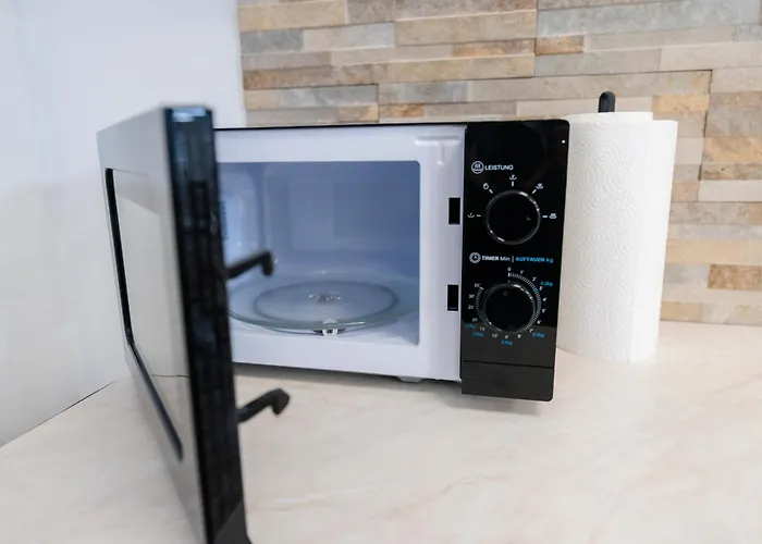 Design Penthouse - 4Sz - 2Baeder - Whirlpool - 2 Parkplaetze - Dachterrasse