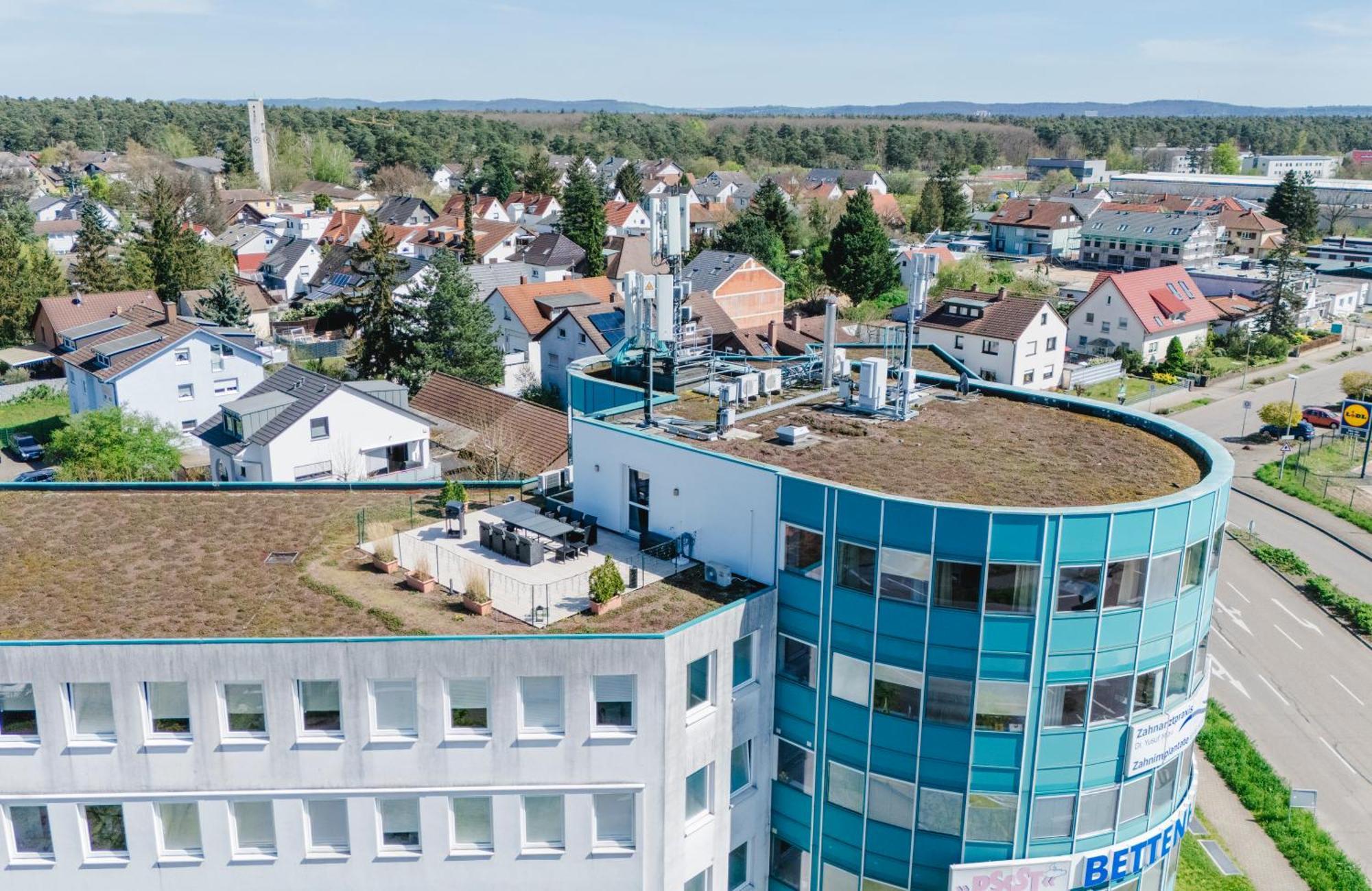 Design Penthouse - 4sz - 2baeder - Whirlpool - 2 Parkplaetze - Dachterrasse Apartment Karlsruhe