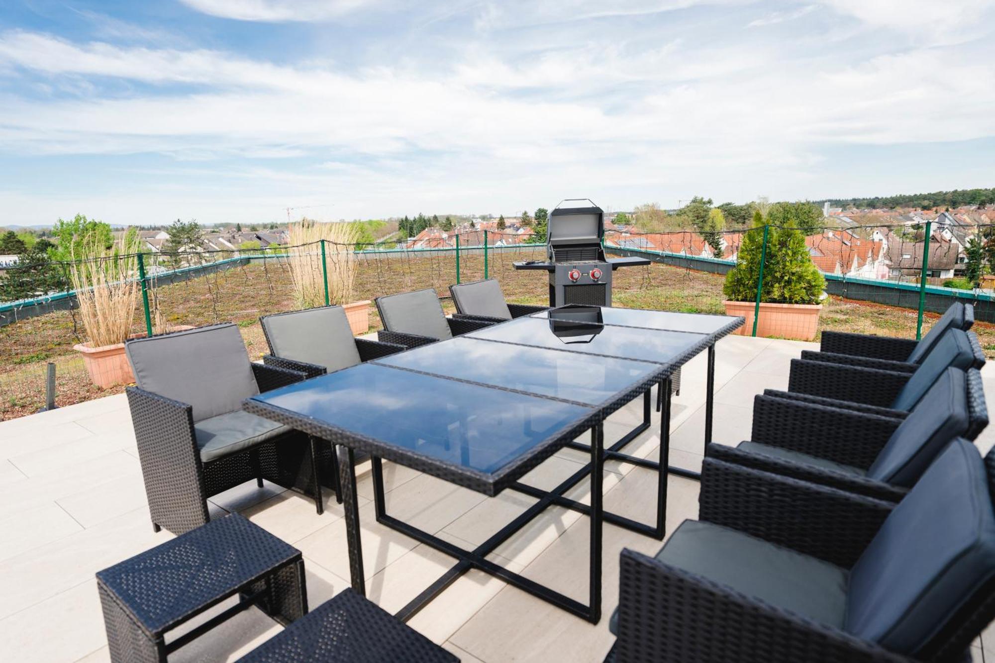 Design Penthouse - 4sz - 2baeder - Whirlpool - 2 Parkplaetze - Dachterrasse Apartment *